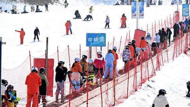 驱动内需增长的底层架构:从政策落地看消费市场的演变逻辑 企业服务 驱动内需增长的底层架构:从政策落地看消费市场的演变逻辑 企业服务