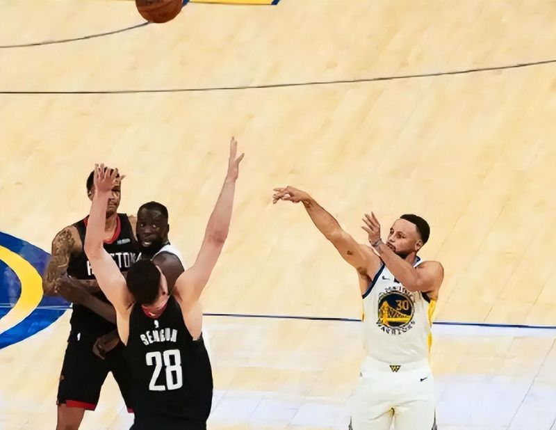  NBA附加赛格局已定？深度解析关键战役的战术博弈与排位逻辑 体育新闻